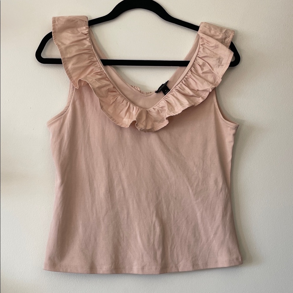 Ann Taylor|Ruffled Pink Sleeveless Top|Medium|EUC